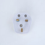 15A 3PIN ROUND PLUG (SUPER)