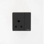 LUXURY 15A 3 PIN SOCKET (Black)